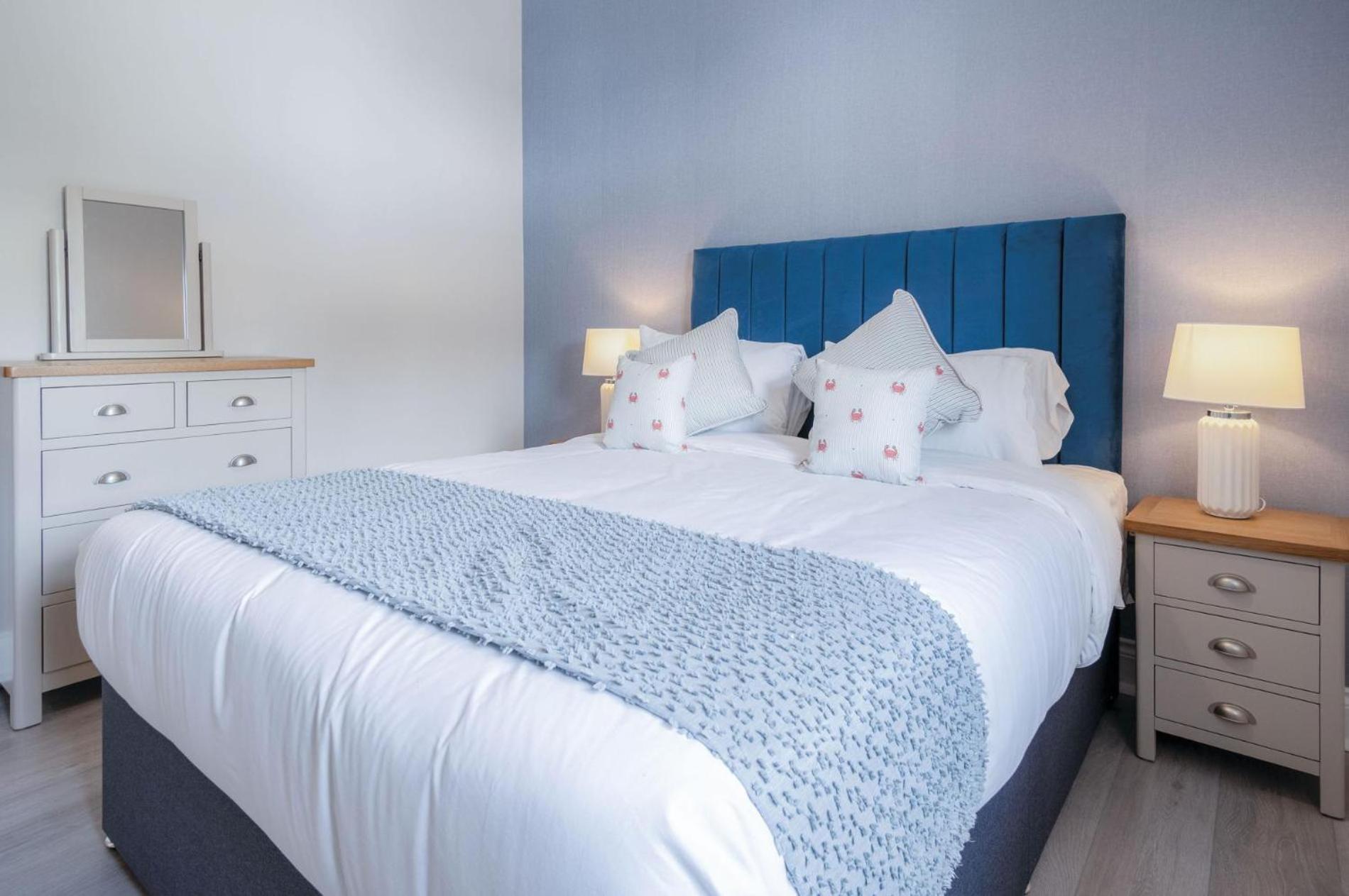 Beach Haven Hideout - 2 Bedroom - Milford Haven Buitenkant foto