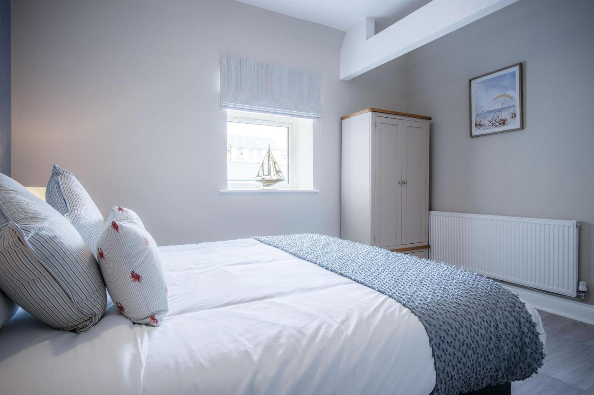 Beach Haven Hideout - 2 Bedroom - Milford Haven Buitenkant foto