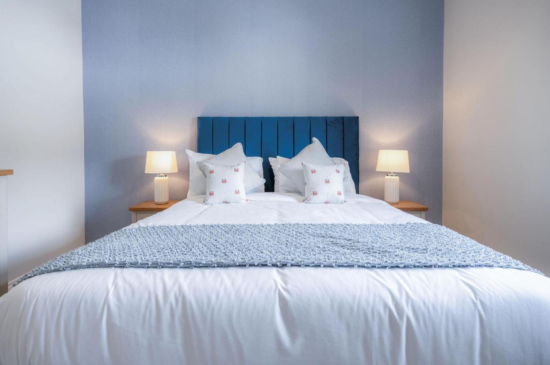Beach Haven Hideout - 2 Bedroom - Milford Haven Buitenkant foto