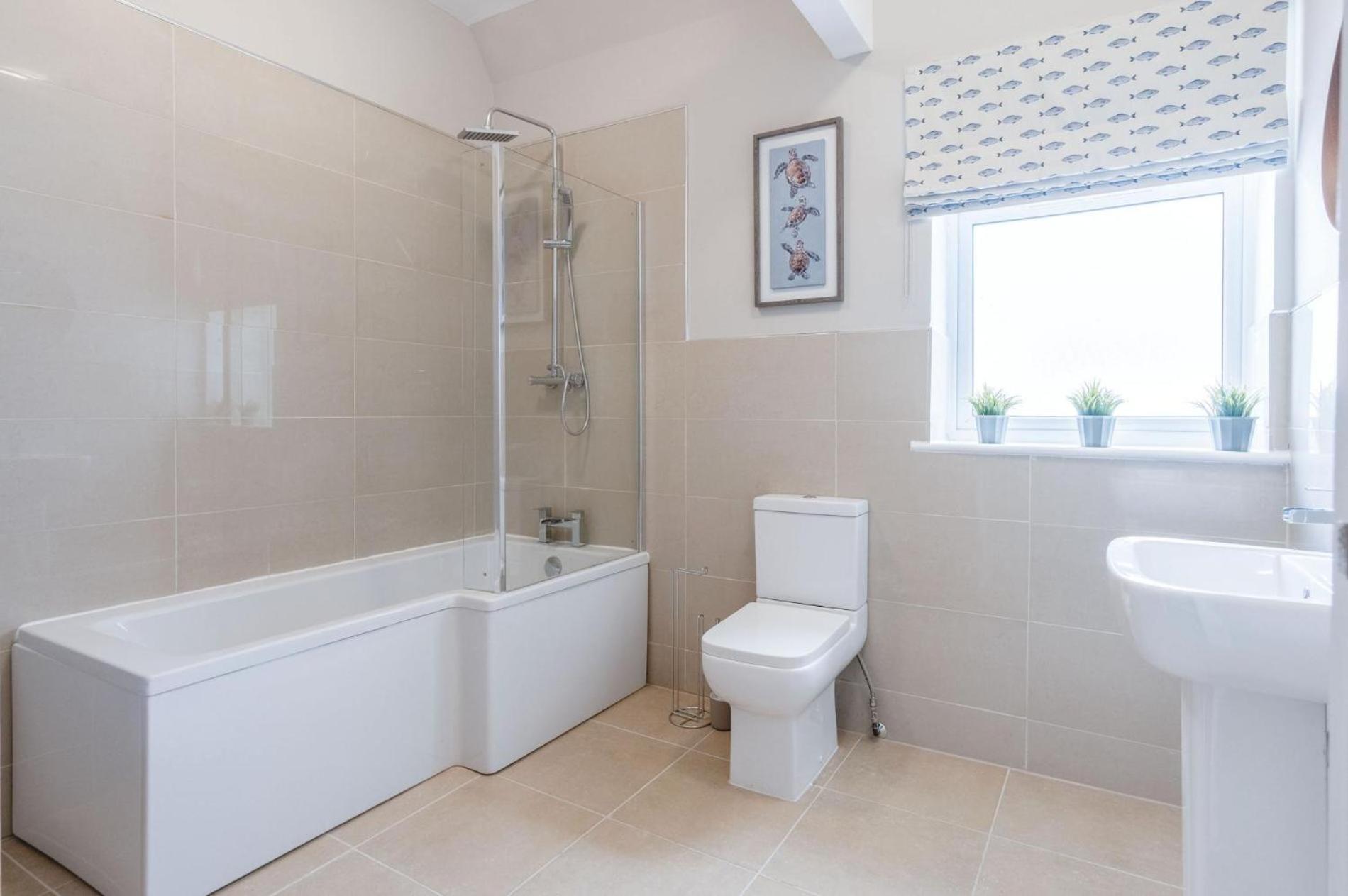 Beach Haven Hideout - 2 Bedroom - Milford Haven Buitenkant foto